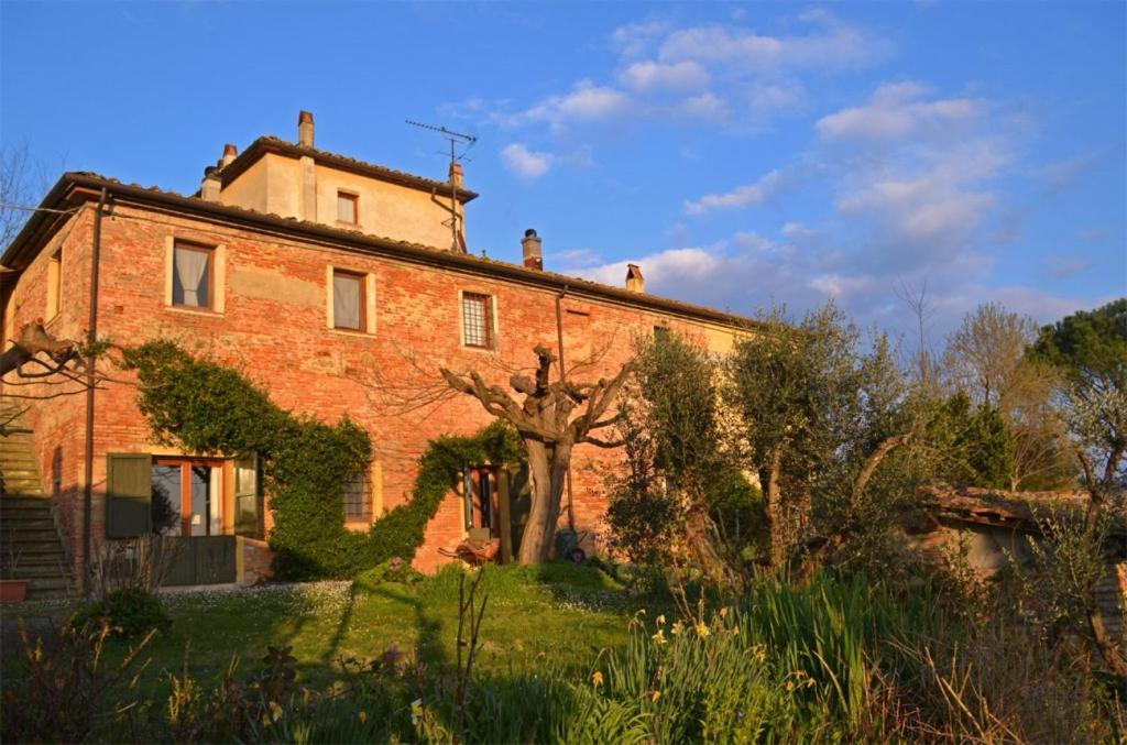 Agriturismo La Ca'Solare Palaia Luaran gambar