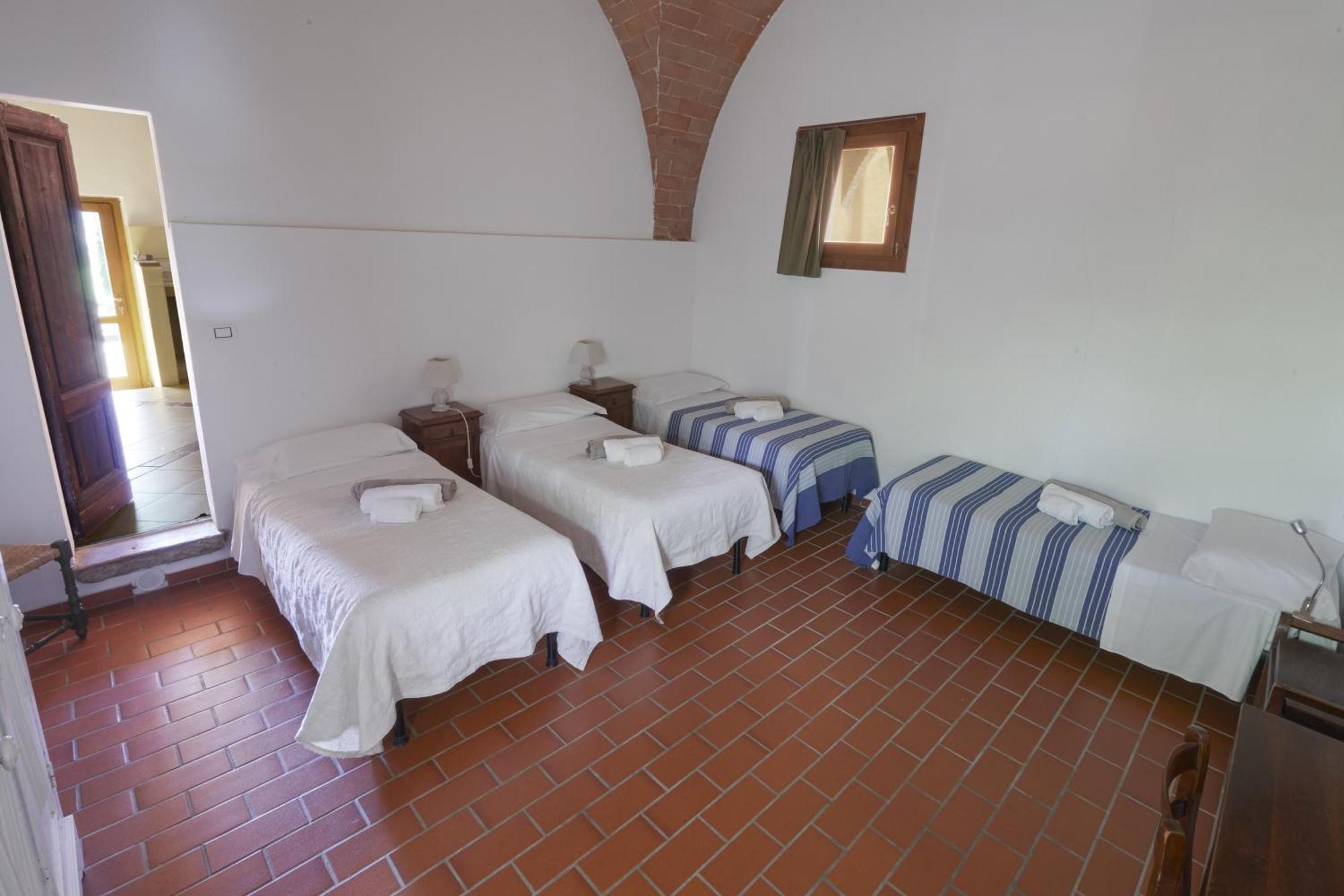 Agriturismo La Ca'Solare Palaia Luaran gambar