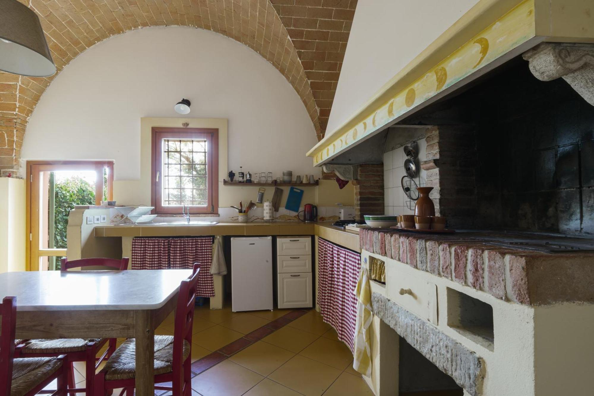 Agriturismo La Ca'Solare Palaia Luaran gambar
