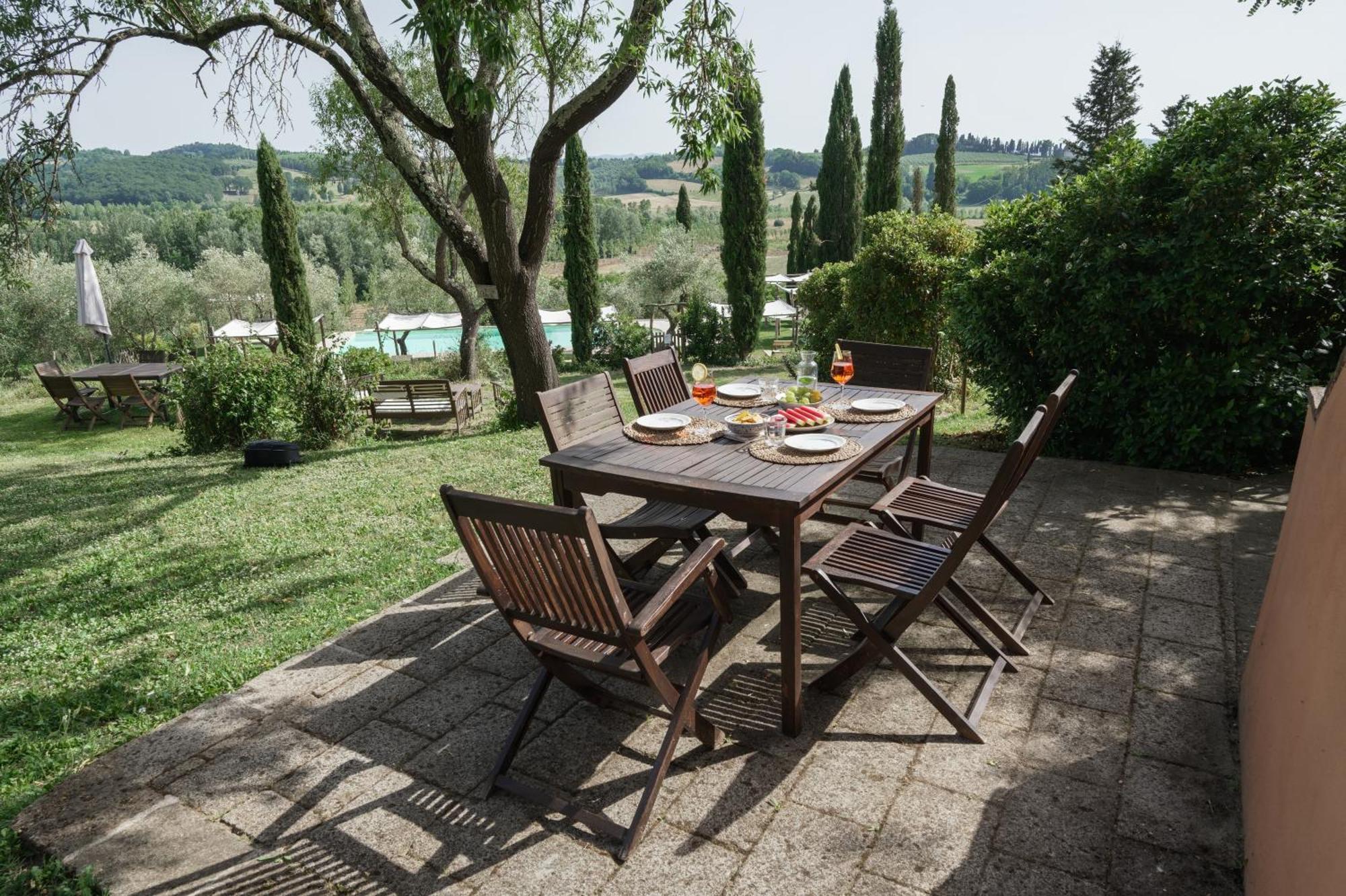 Agriturismo La Ca'Solare Palaia Luaran gambar
