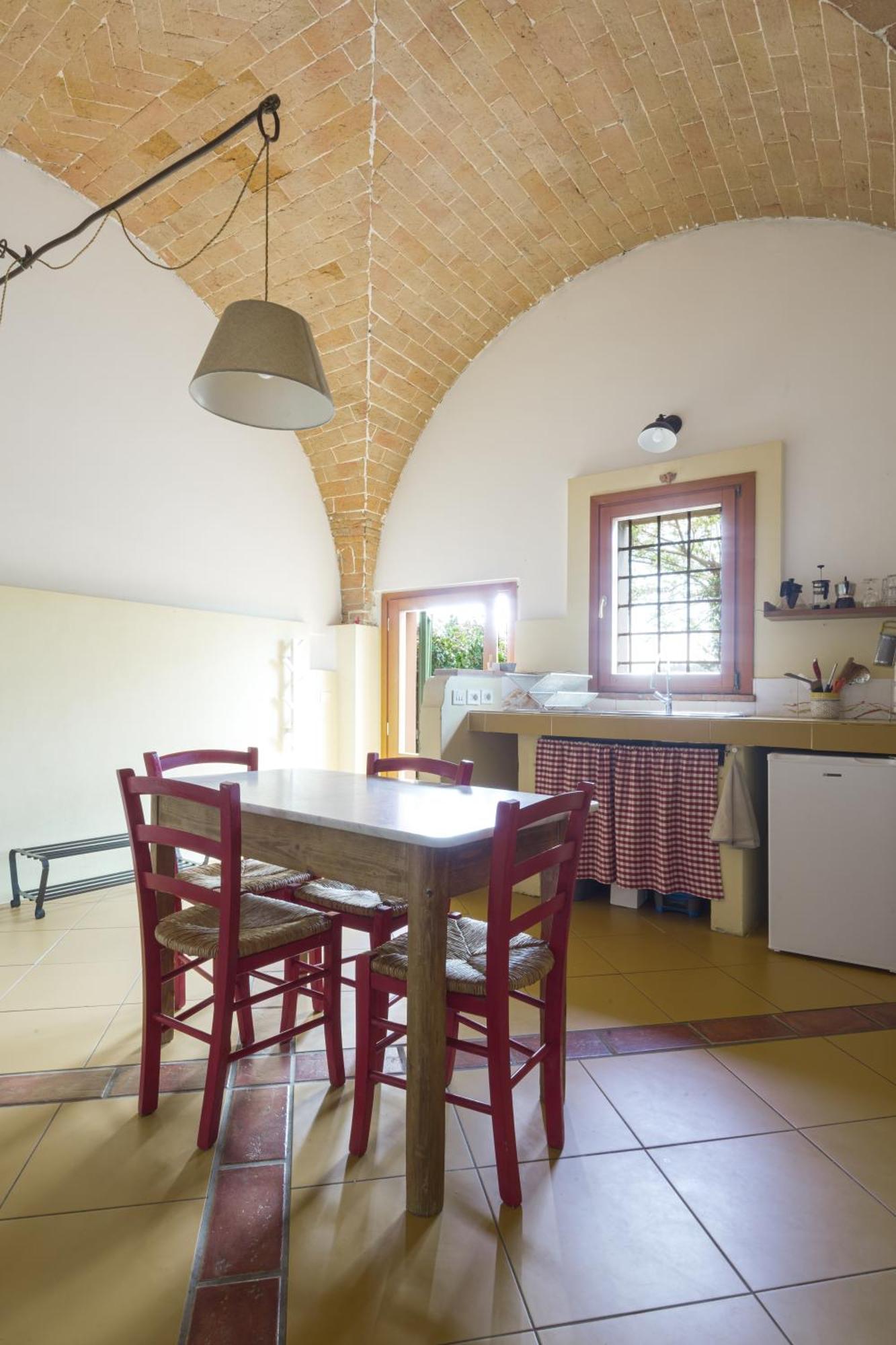 Agriturismo La Ca'Solare Palaia Luaran gambar
