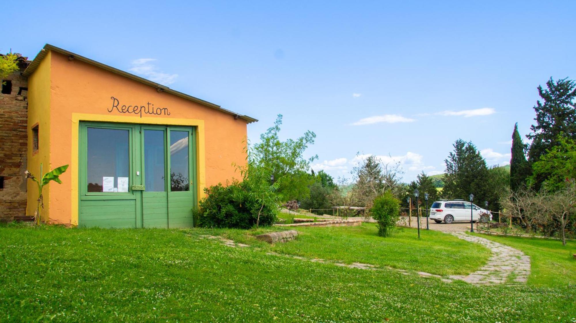 Agriturismo La Ca'Solare Palaia Luaran gambar